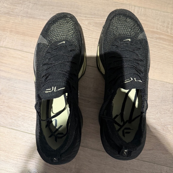Nike Alphafly 3 Premium – Size 10.5M / 12W – Black/Olive Aura – Excellent Condit - Picture 7 of 11